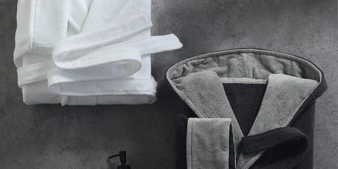 Wholesale Luxury Hilton Spa Robes with Hood
